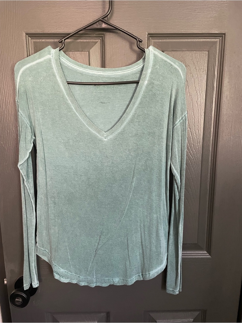 American Eagle Outfitters Light Seafoam V-Neck Long Sleeve Top